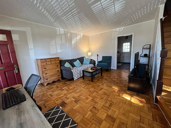 Extra windows make for great light.