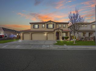 43805 Sondi Dr, Lancaster, CA 93536