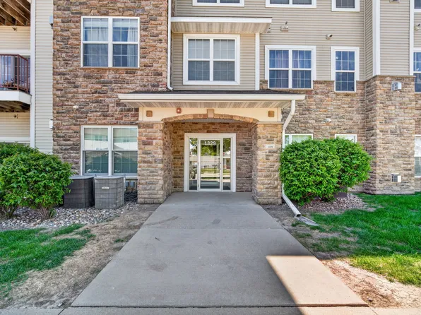 1329 SE University Ave Unit 106, Waukee, IA 50263