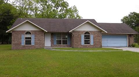 1st image of 121 SW Brandy Way