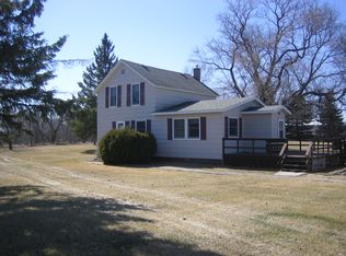 210 2nd Ave S, Dent, MN 56528