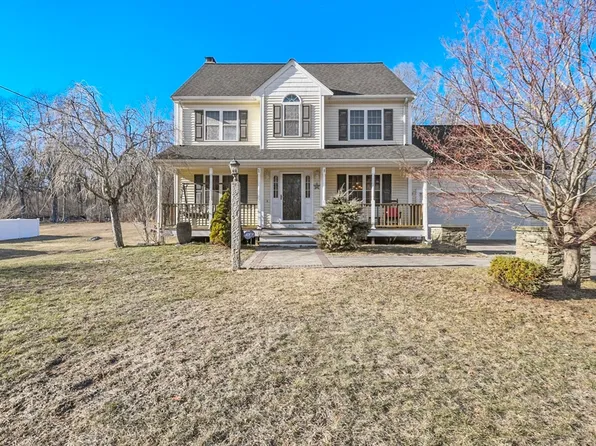 871 County St, Attleboro, MA 02703