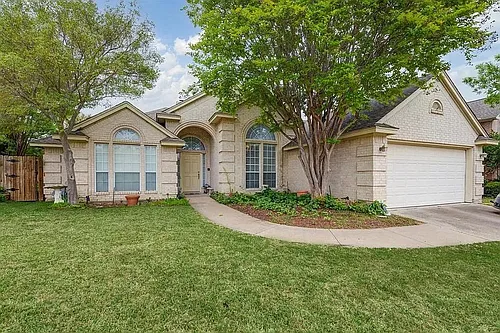 708 Bent Tree Ct Photo 1