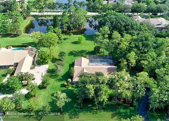 2nd image of 8141 NW 51st Pl