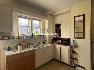32 Oak St #1, Somerville, MA 02143