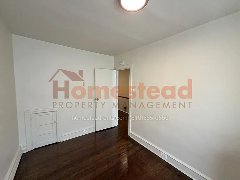 206 N 6th St — Photo 17