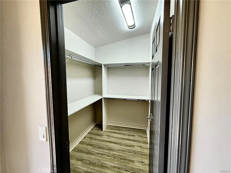 26130 Alizia Canyon Dr — Photo 24
