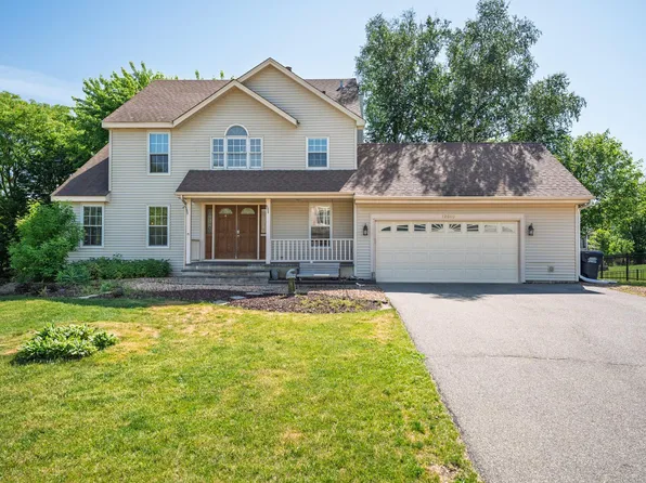 12640 Edinborough Cir, Apple Valley, MN 55124