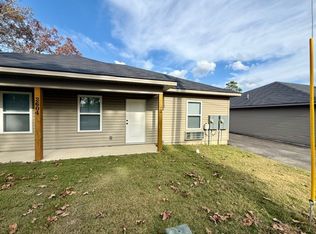 2604 Hurricane Lake Rd, Benton, AR 72019