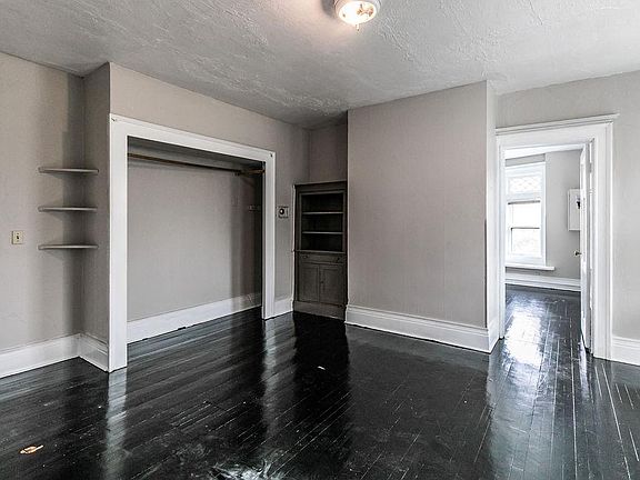 5th image of 527 Oak St #6