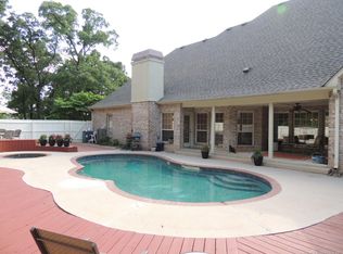 4103 S Cedarwood Dr E, Sand Springs, OK 74063