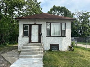 10741 S Glenroy Ave, Chicago, IL 60643