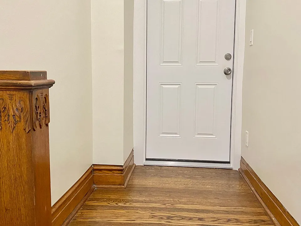Front 2nd floor entry