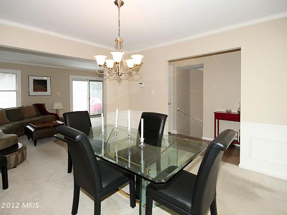 5th image of 4434 Airlie Way