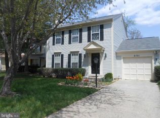 6721 Dolphin Ct, Waldorf, MD