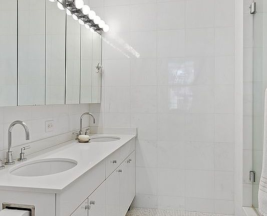 5th image of 99 John St APT 1606