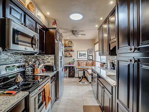 5th image of 13340 W Desert Glen Dr