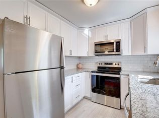 4 N Maple St, East Hampton, CT 06424