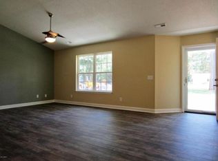 32 Burlington Cir, Beaufort, SC 29906