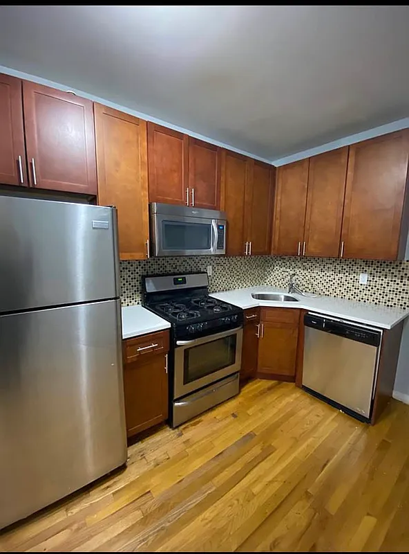 64 Wadsworth Terrace D