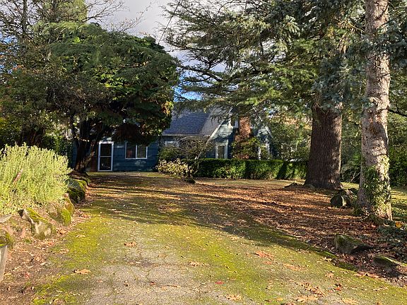 Private, Long Driveway