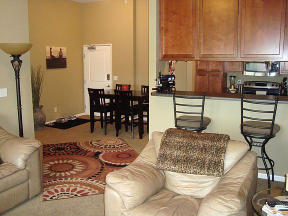 4th image of 6350 Coachlight Dr Unit 3306