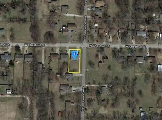 2808 W Chestnut St, Springfield, MO 65803