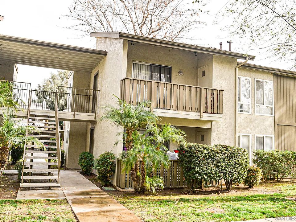 1st image of 2550 White Oak Pl Unit 4