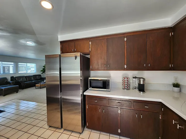 5000 1/2 Neptune Ave — Photo 19