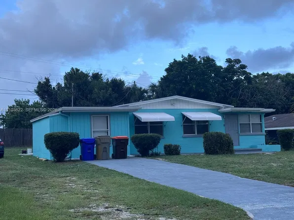 390 7th Rd SW, Vero Beach, FL 32962