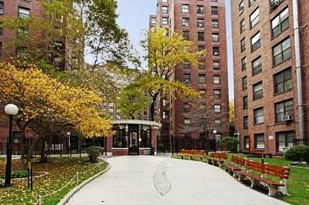 Sold by Corcoran | media 16