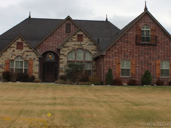 1 Cripple Creek Rd, Pryor, OK 74361