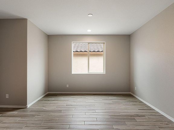 5th image of 6422 Tolkien Ln NW