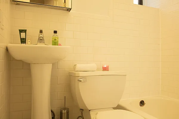 Rented by Distinct NYC | media 68