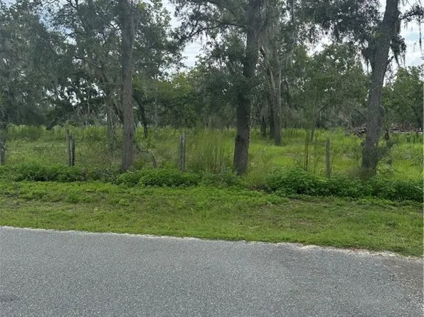 3907 W Warbler St, Lecanto, FL 34461