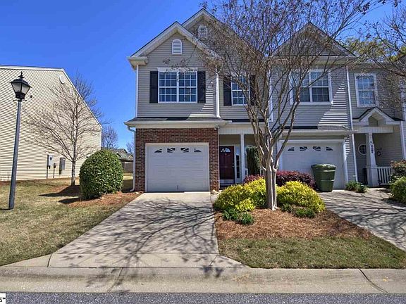 2nd image of 34 Bay Springs Dr