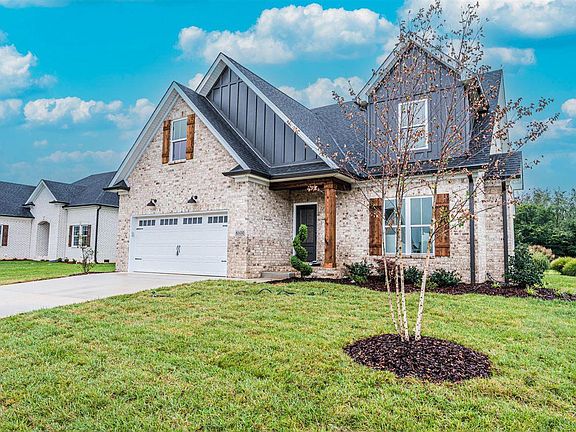 3rd image of 6500 Summer Shade Cir