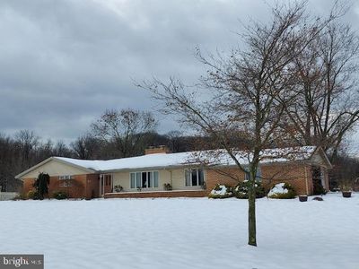 6530 Parkway E, Harrisburg, PA, 17112