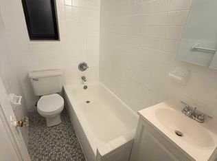 153 E 96th St APT 2E, New York, NY 10128
