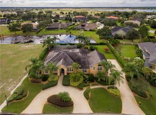 221 McLean Point E, Winter Haven, FL 33884