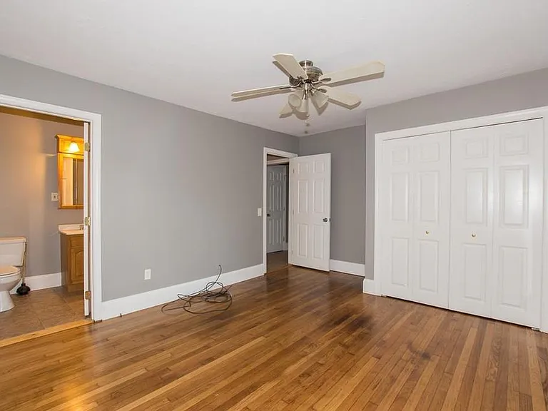 75 Hammond St #1 — Photo 5