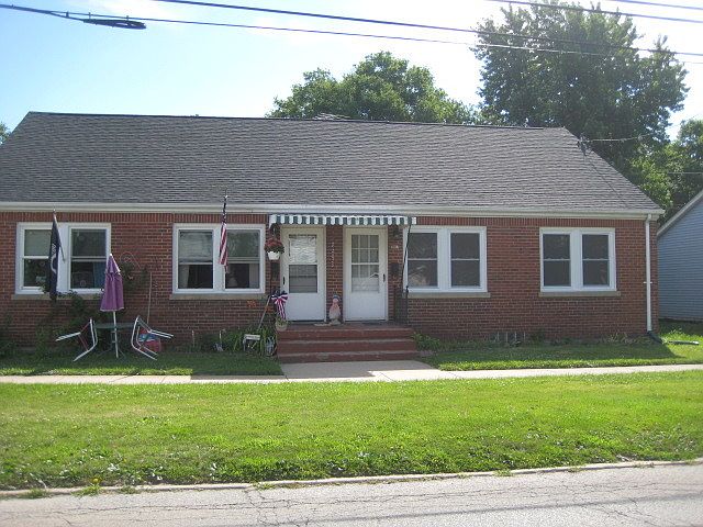 1st image of 419 N Kankakee St