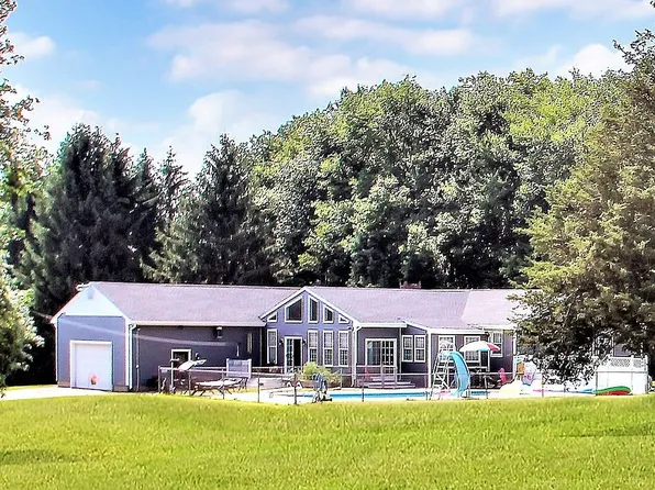 1211 Exeter Rd, Lebanon, CT 06249