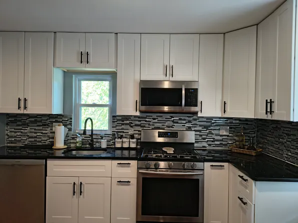 (undisclosed Address), Capitol Heights, MD 20743