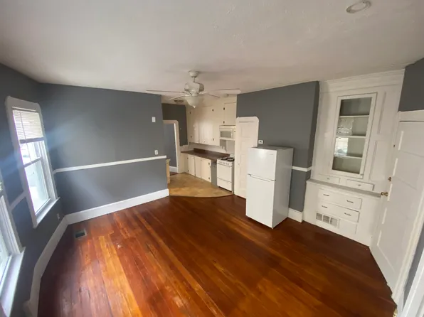 (undisclosed Address), New Bedford, MA 02745