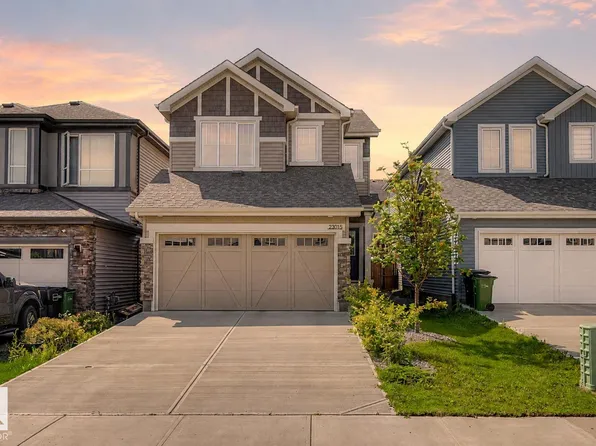 23015 96th Ave NW, Edmonton, AB T5T 7R4