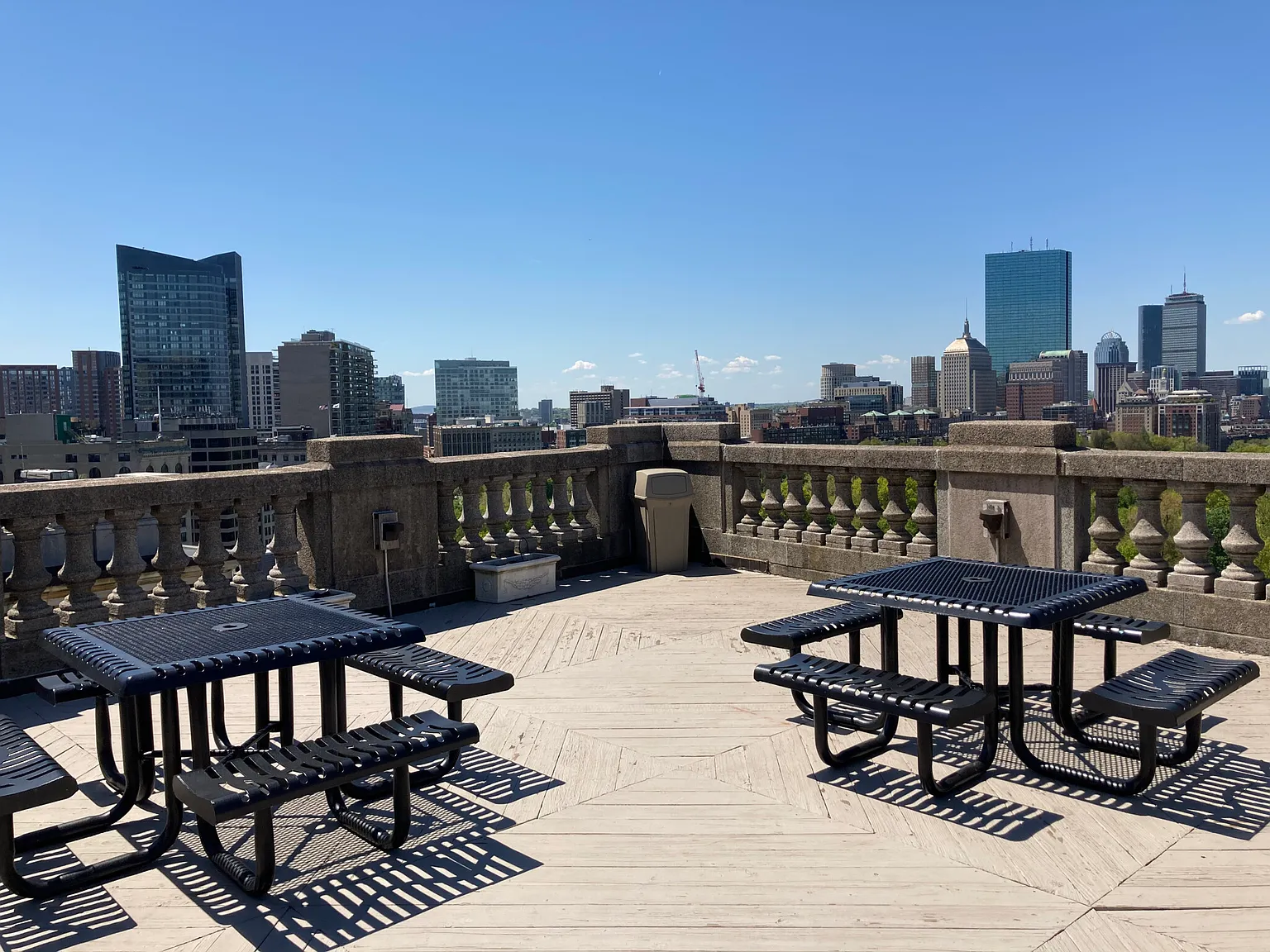 1 bed, 600 sqft, $2,800 — Photo 3