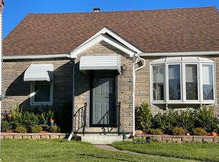 135 Midland Dr, Buffalo, NY