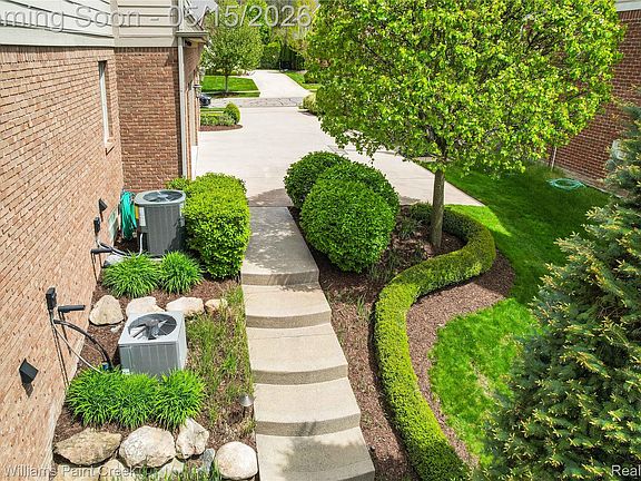 4th image of 2757 Addison Cir