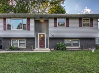 2290 Sandwood St, Portage, IN 46368